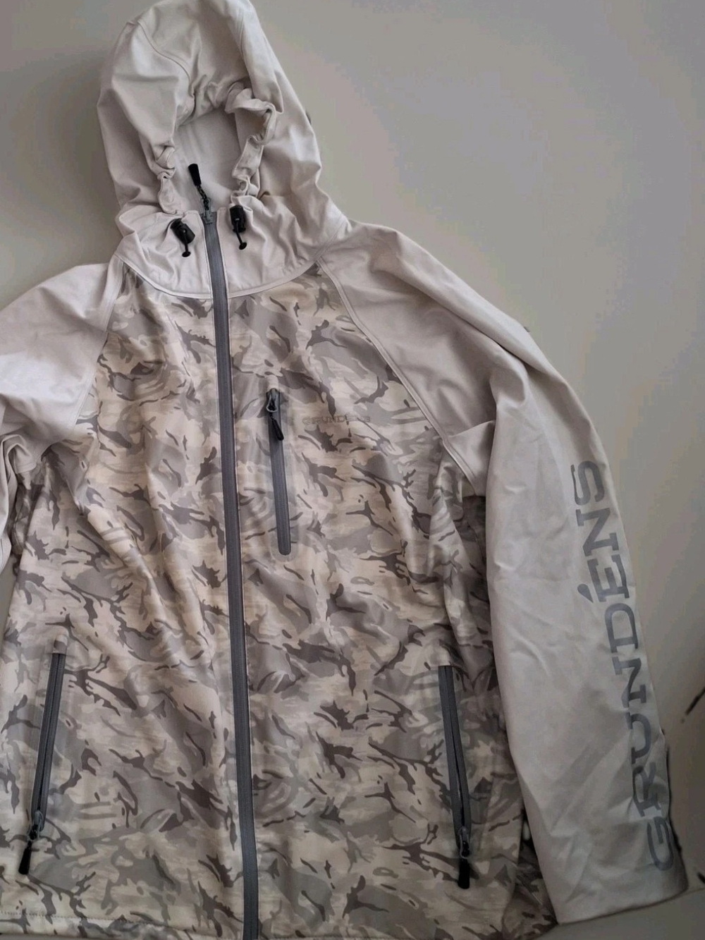 Grundens Neptune Waterproof Fishing Suit Set Mens M Refraction Camo Jacket EUC - Picture 8 of 14